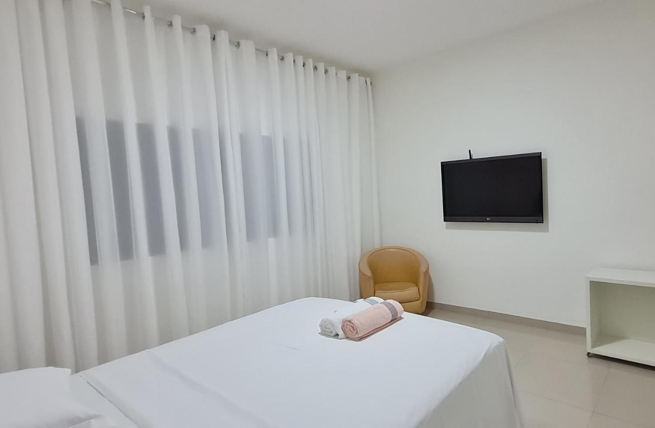 Apartamento No Centro Proximo A Jk. ปัลมัส ภายนอก รูปภาพ
